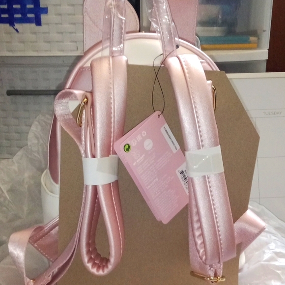 Loungefly Sanrio My Melody Mini Backpack New with tags - Picture 2 of 2